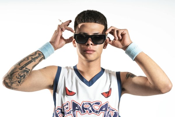 Descubra truques incríveis para harmonizar sua maquiagem com o look perfeito!